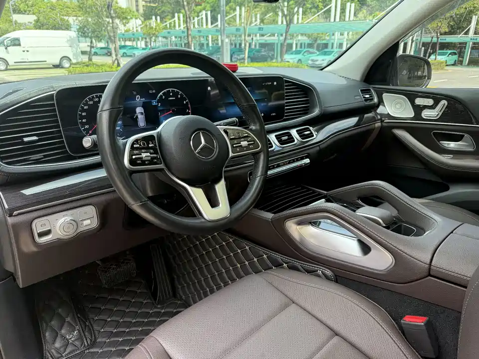 Mercedes-Benz GLE Mercedes-Benz GLE