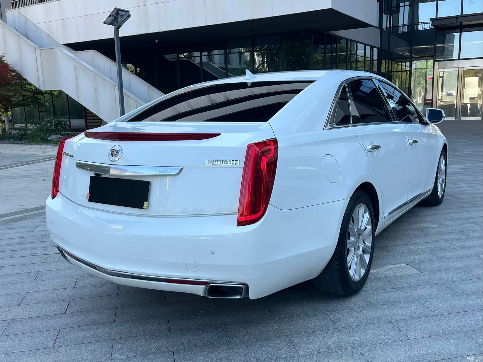 Cadillac XTS, 2015 4
