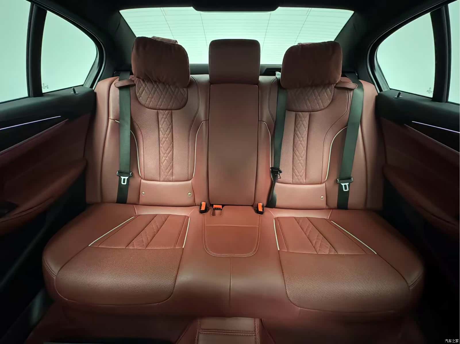 BMW 5 Series, 2022 17