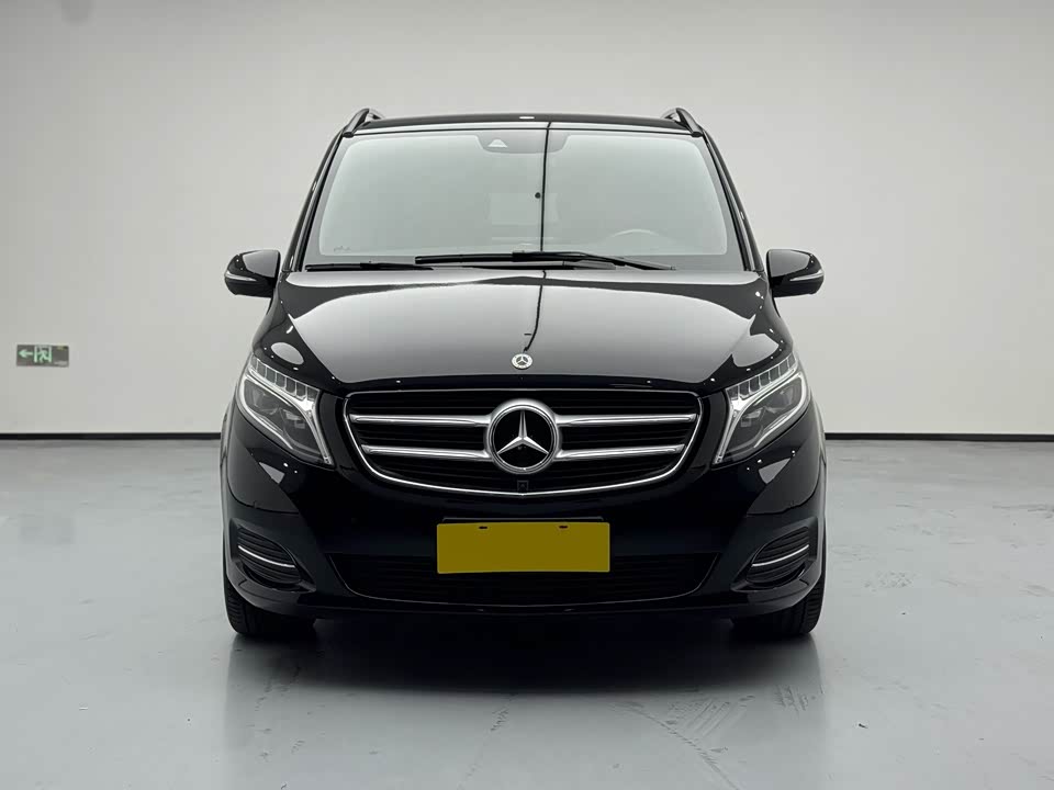 Mercedes-Benz V-class