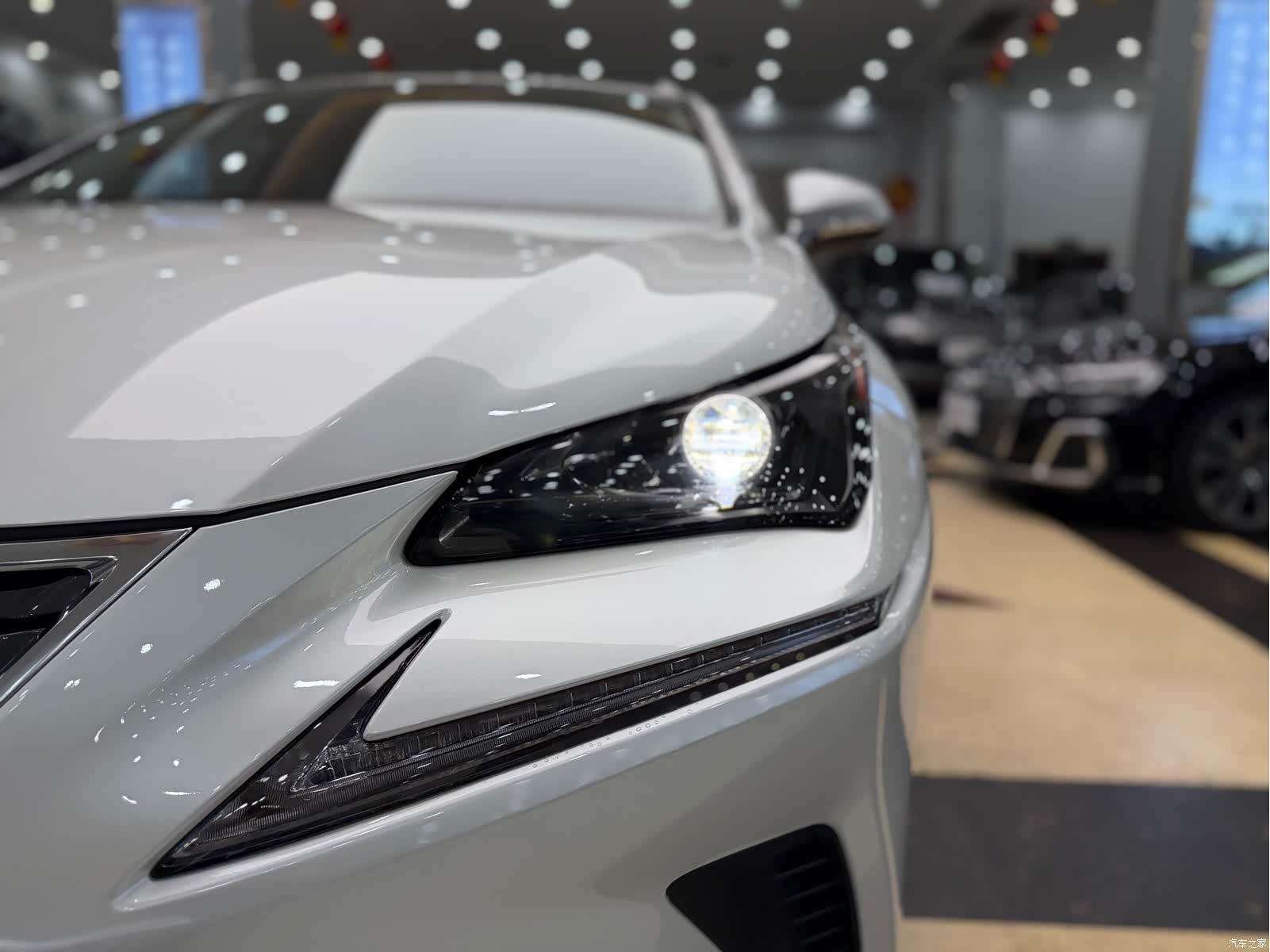 Lexus NX, 2021 20