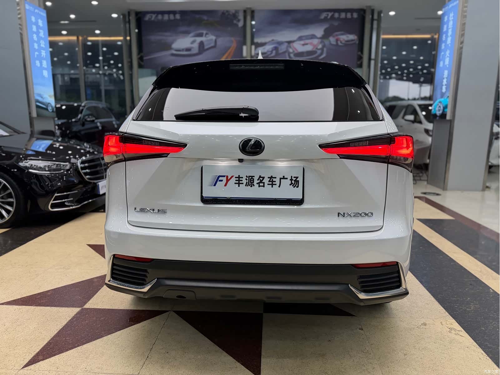 Lexus NX, 2021 25