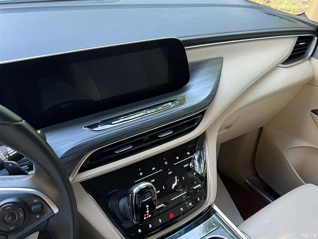Buick GL8, 2023 7
