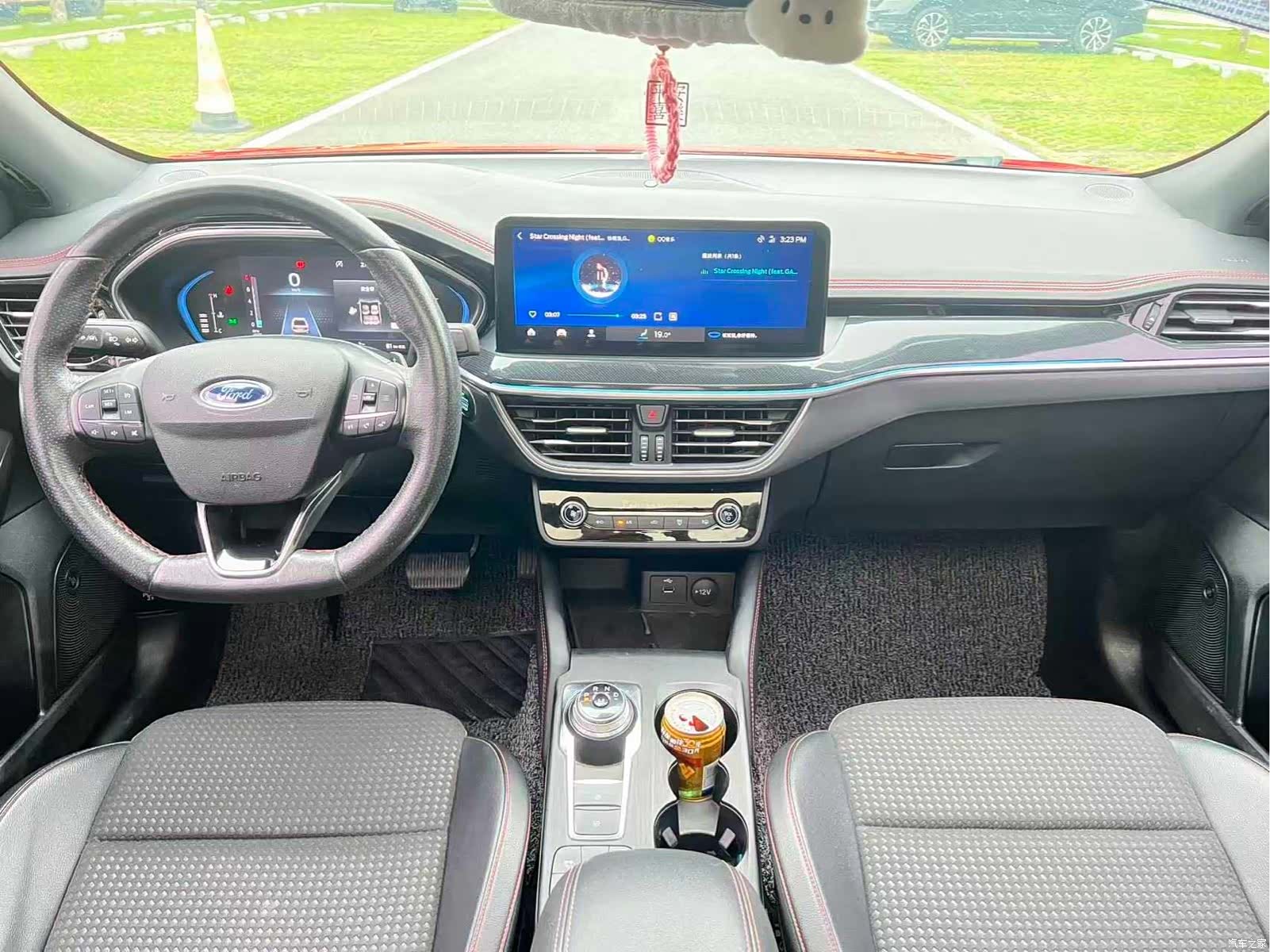 Ford Focus, 2021 8