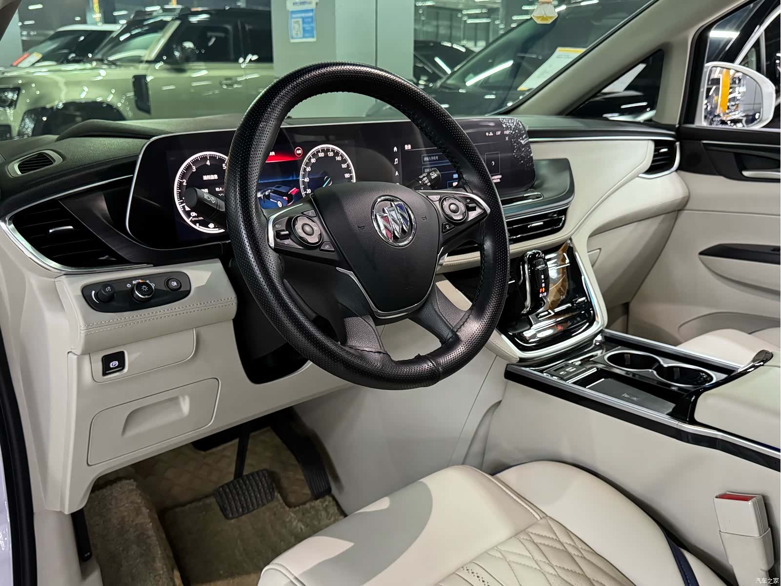 Buick GL8, 2023 9