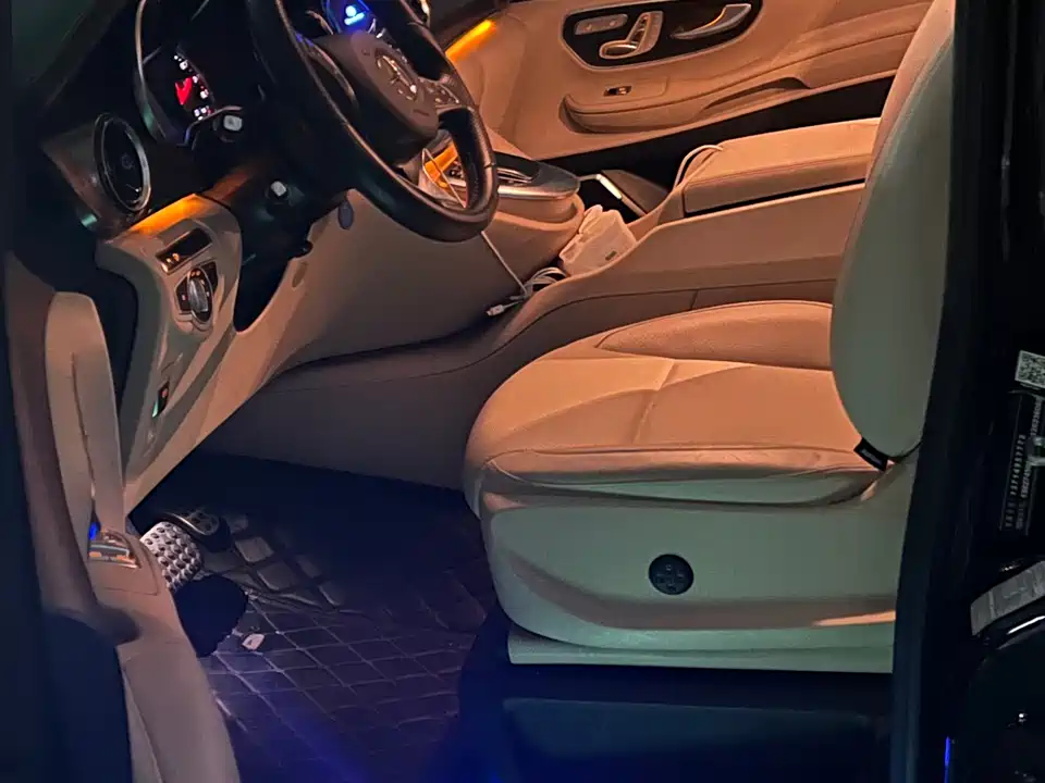 Mercedes-Benz V-class Mercedes-Benz V-class