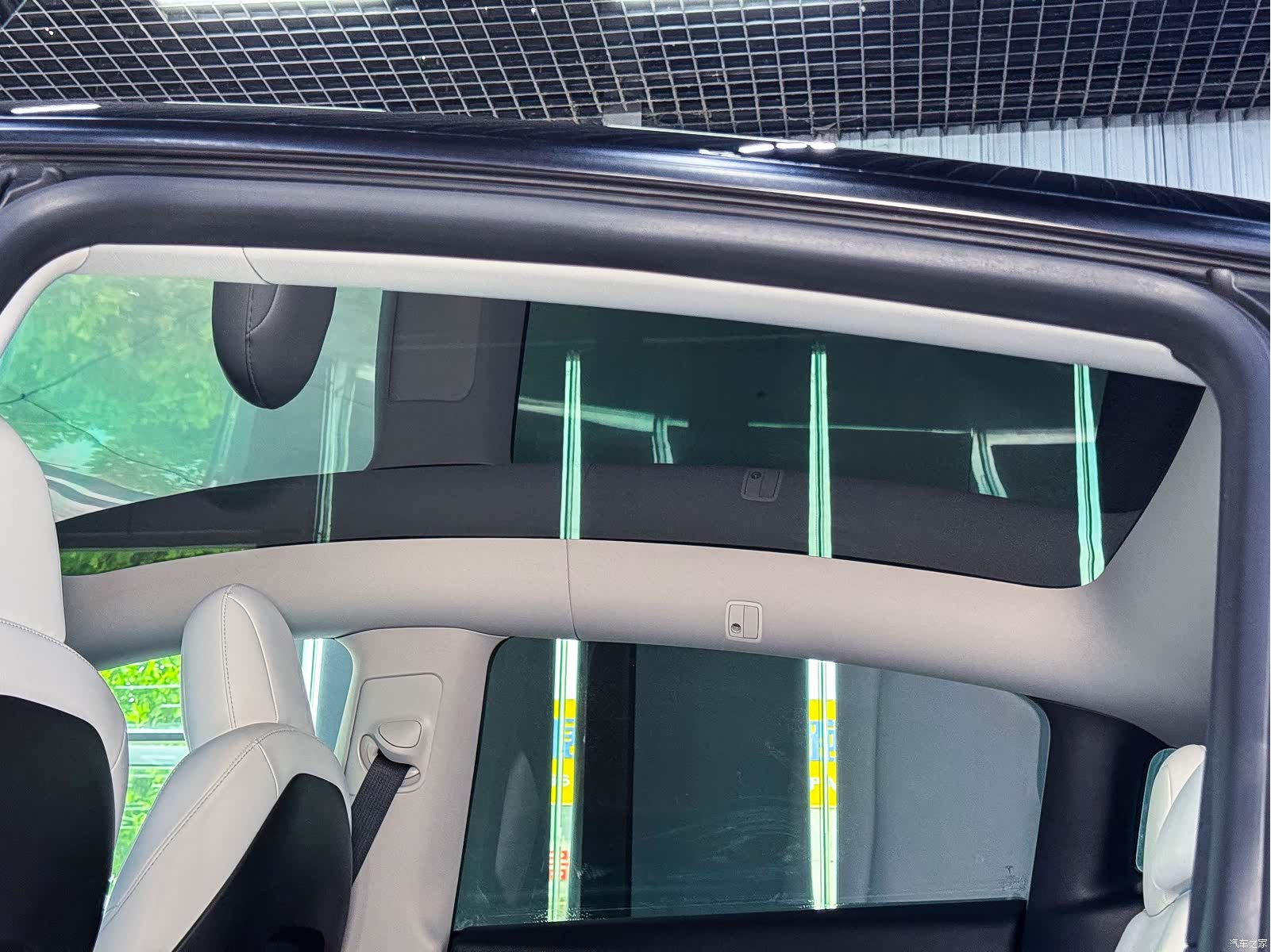 Tesla Model Y, 2022 13