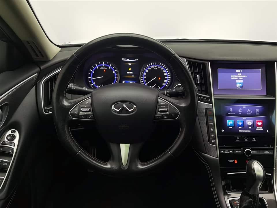 Infiniti Q50L