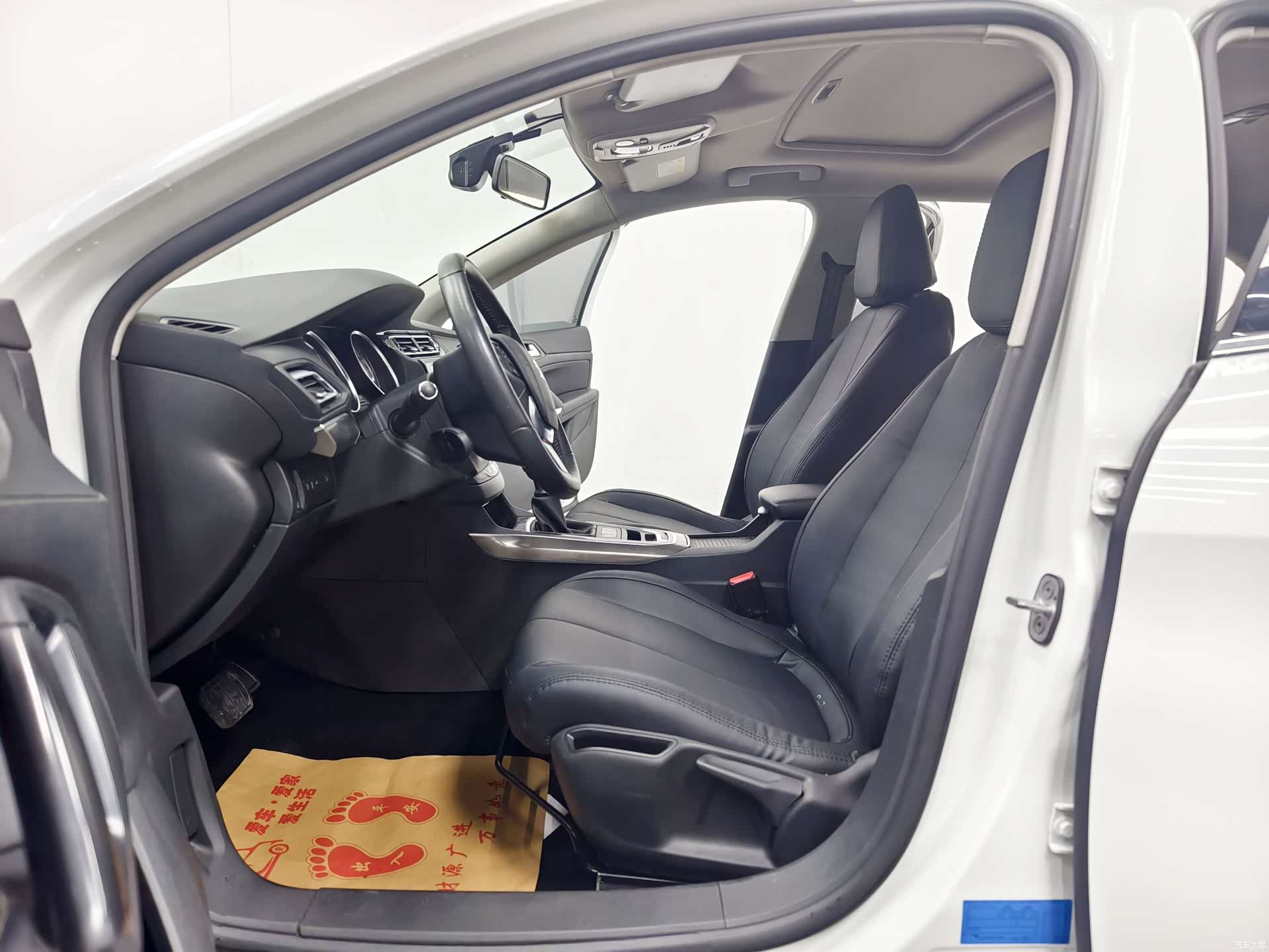Peugeot 408, 2016 11