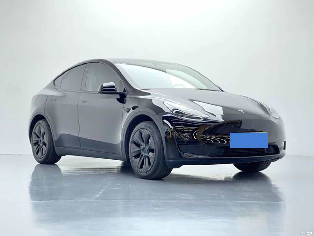 Tesla Model Y, 2024 3