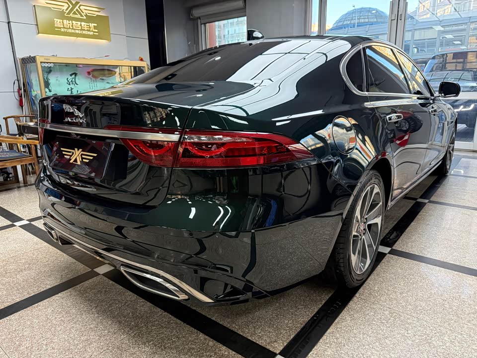 Jaguar XFL Jaguar XFL