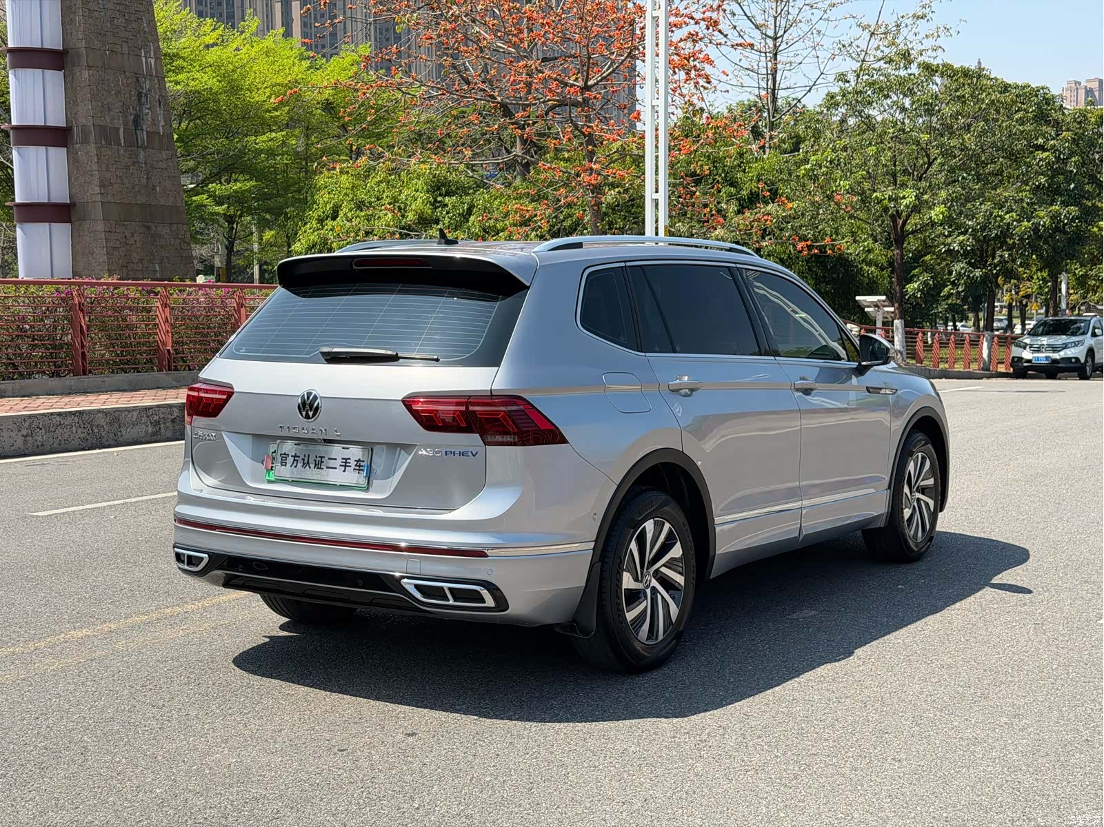 Volkswagen Tiguan L, 2022 10