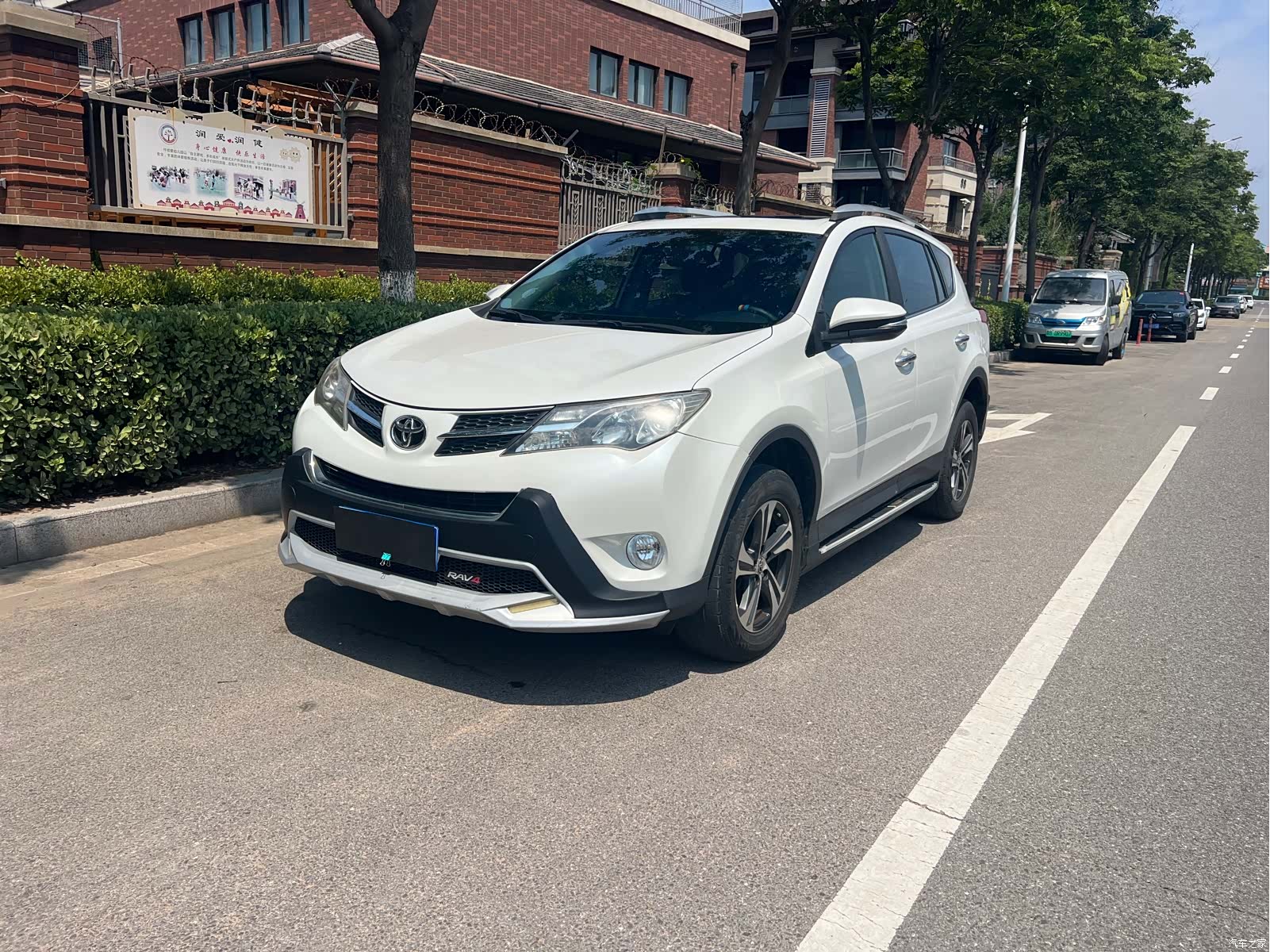 Toyota RAV4, 2016 1