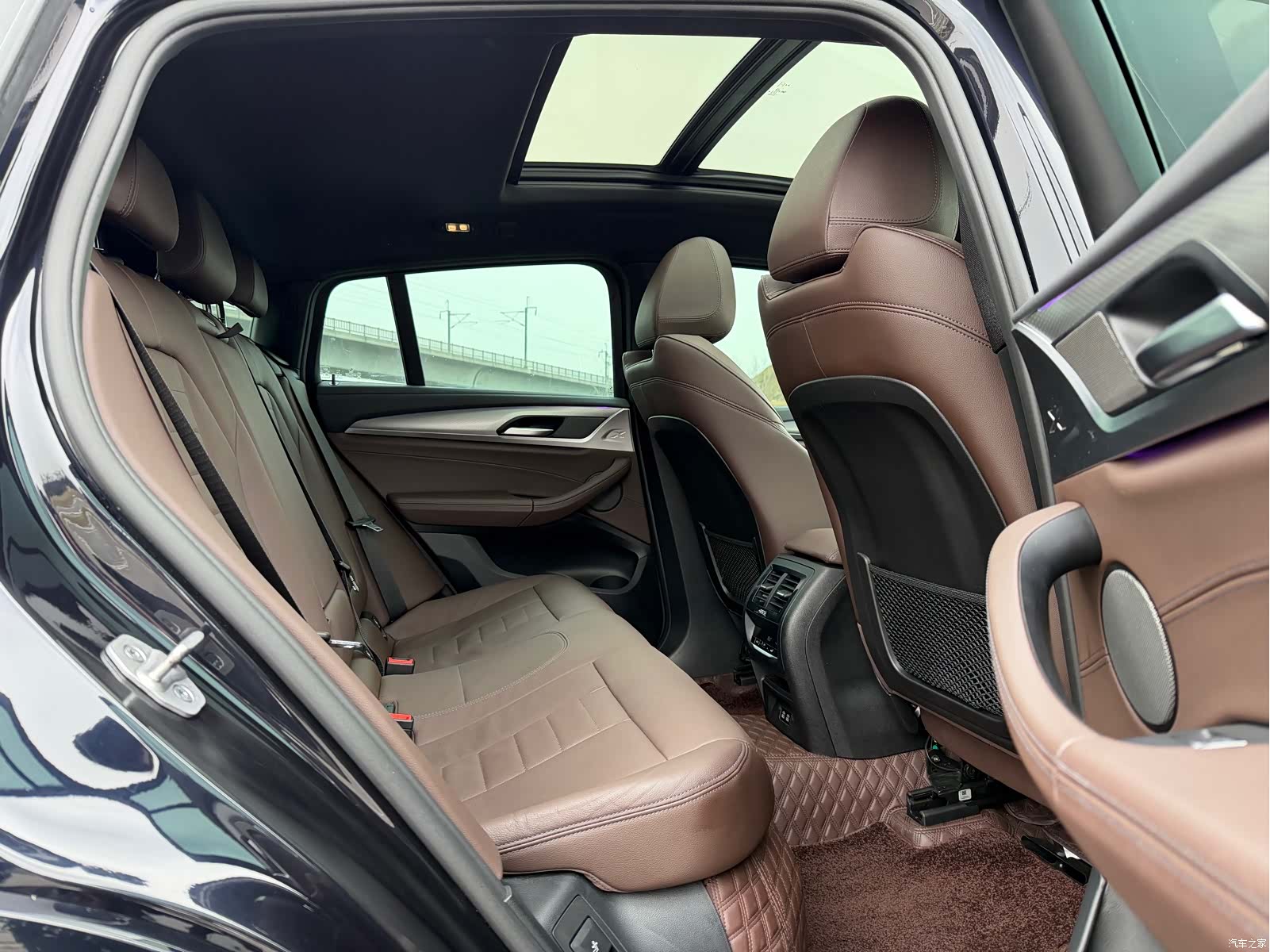 BMW X4, 2021 11