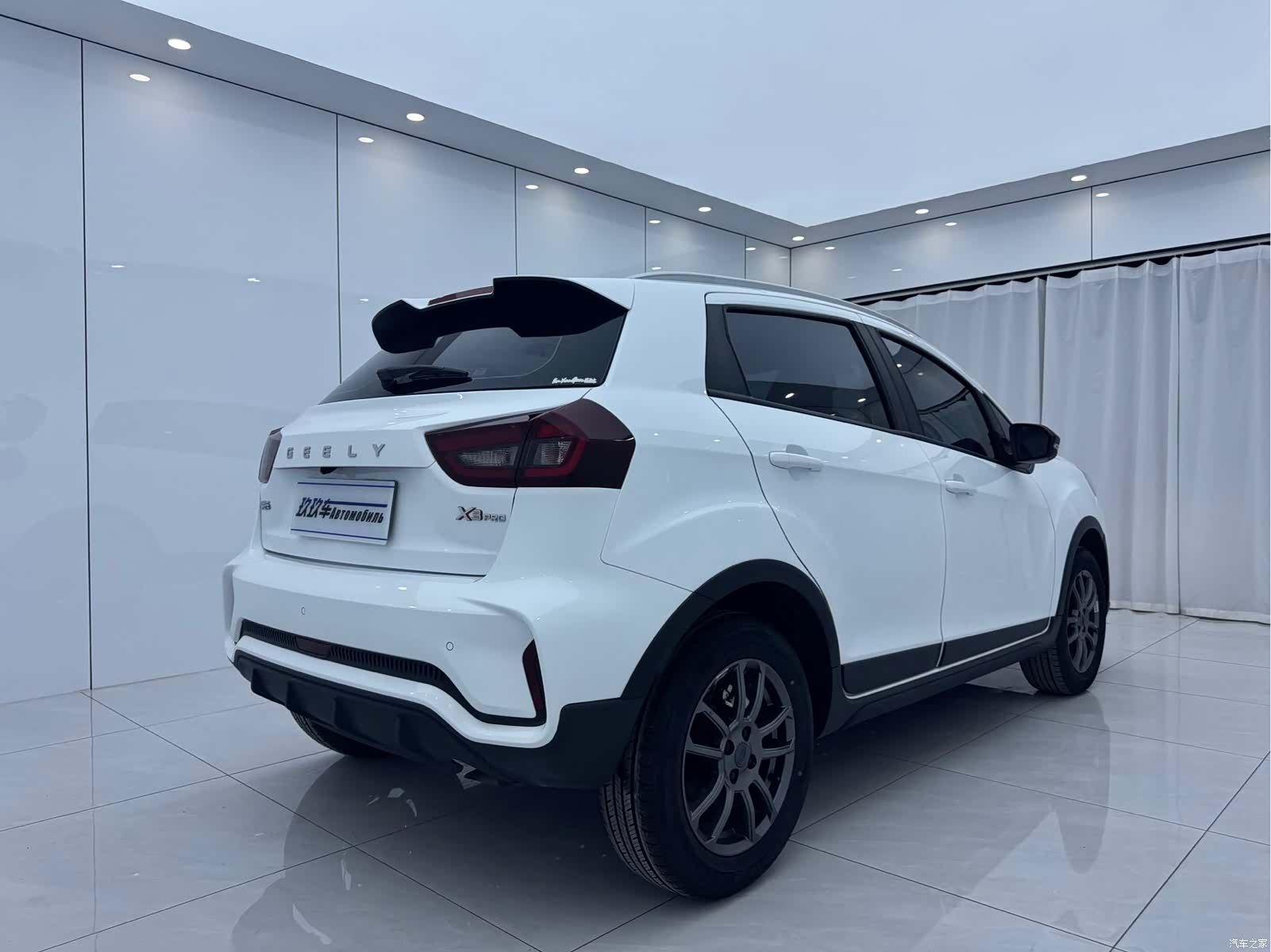 Geely X3, 2022 4