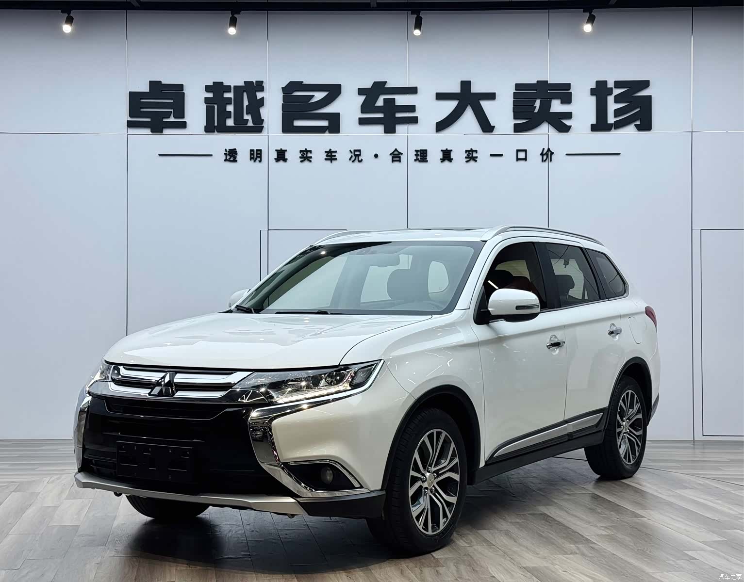 Mitsubishi Outlander, 2018 1