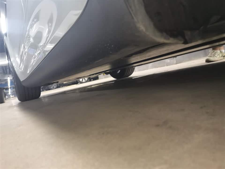 Tesla Model Y Tesla Model Y