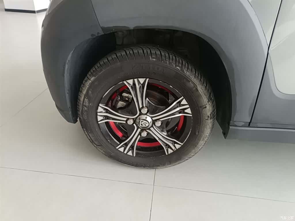 Wuling E100, 2019 23