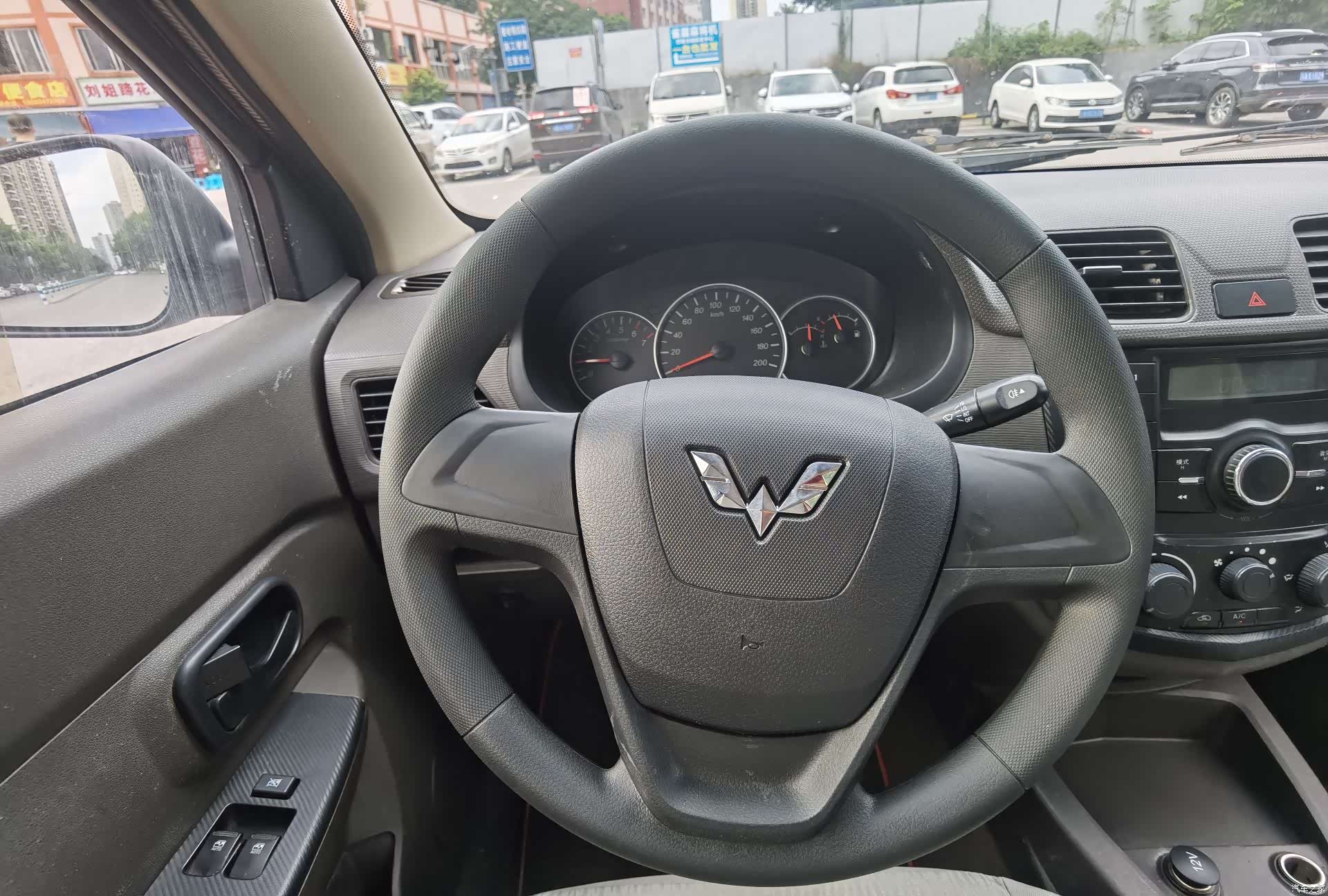 Wuling Hongguang, 2018 14