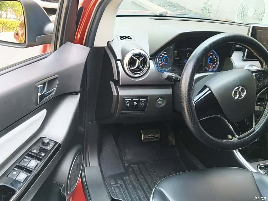 BAIC EC5, 2019 16