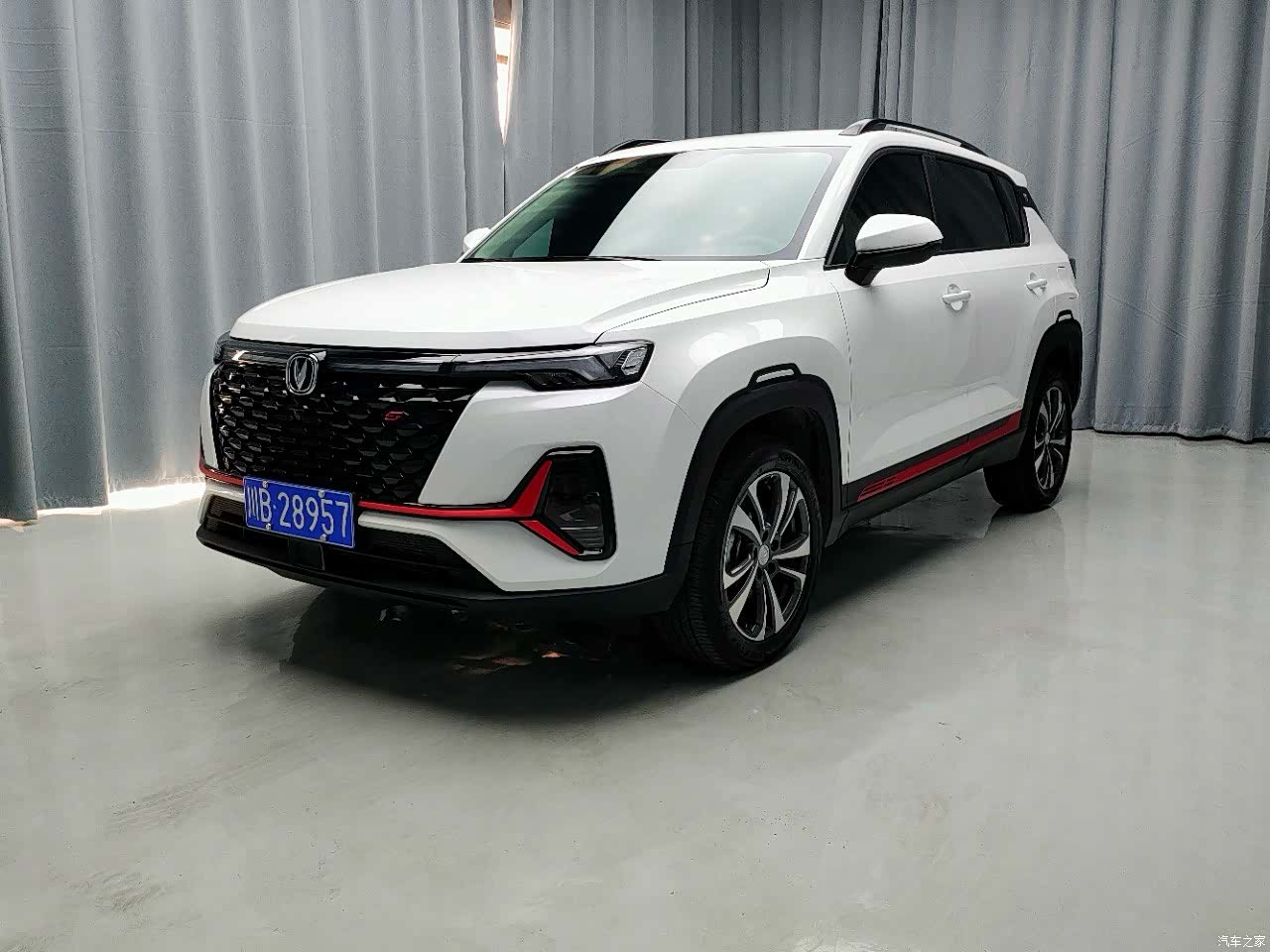 Changan CS35, 2023 1