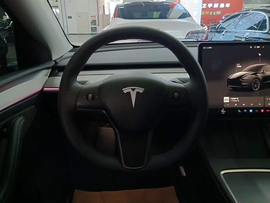 Tesla Model Y Tesla Model Y