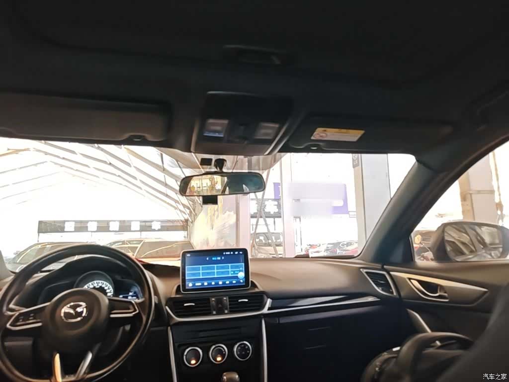 Mazda CX-4, 2018 18