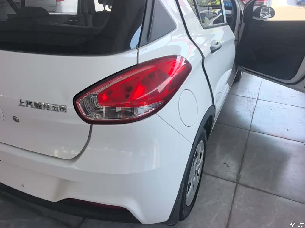Wuling 310, 2017 8