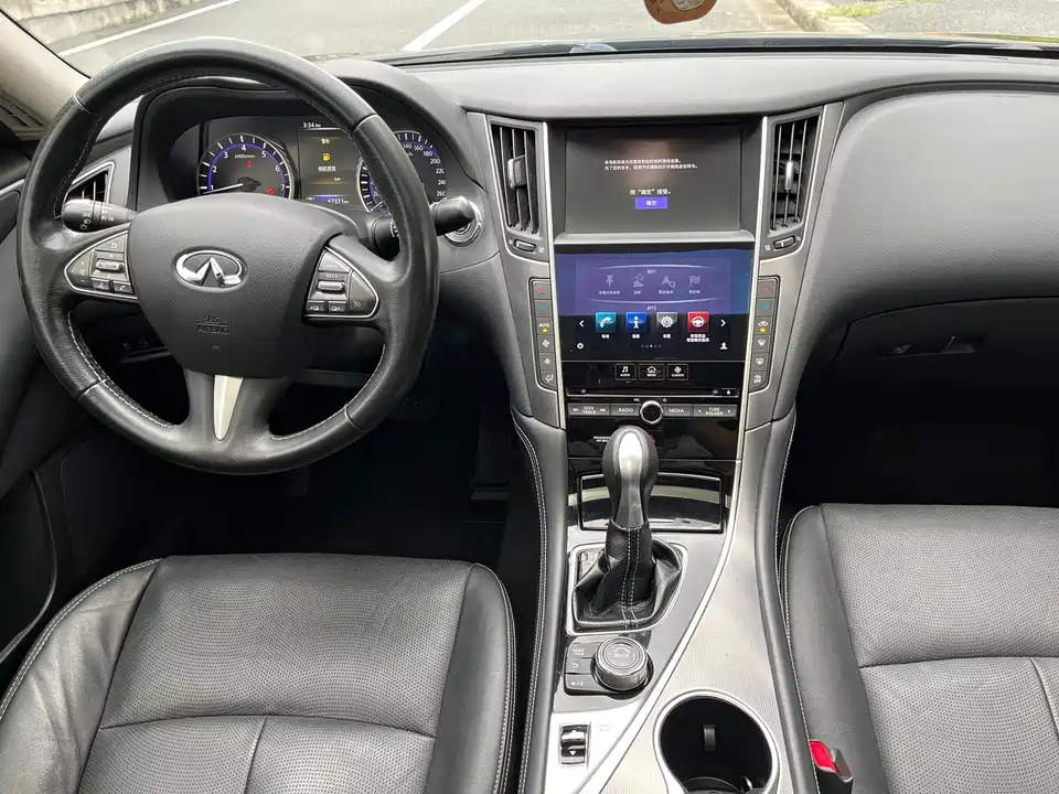 Infiniti Q50L Infiniti Q50L