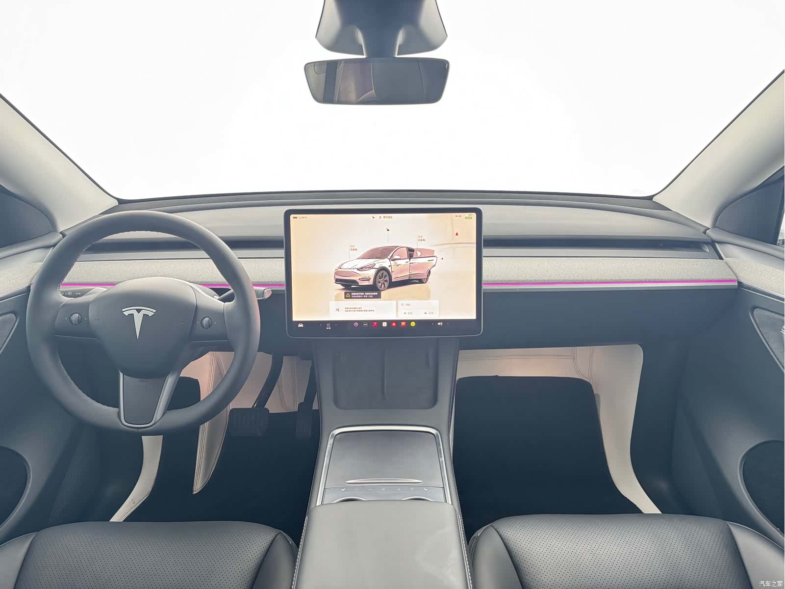 Tesla Model Y, 2024 8