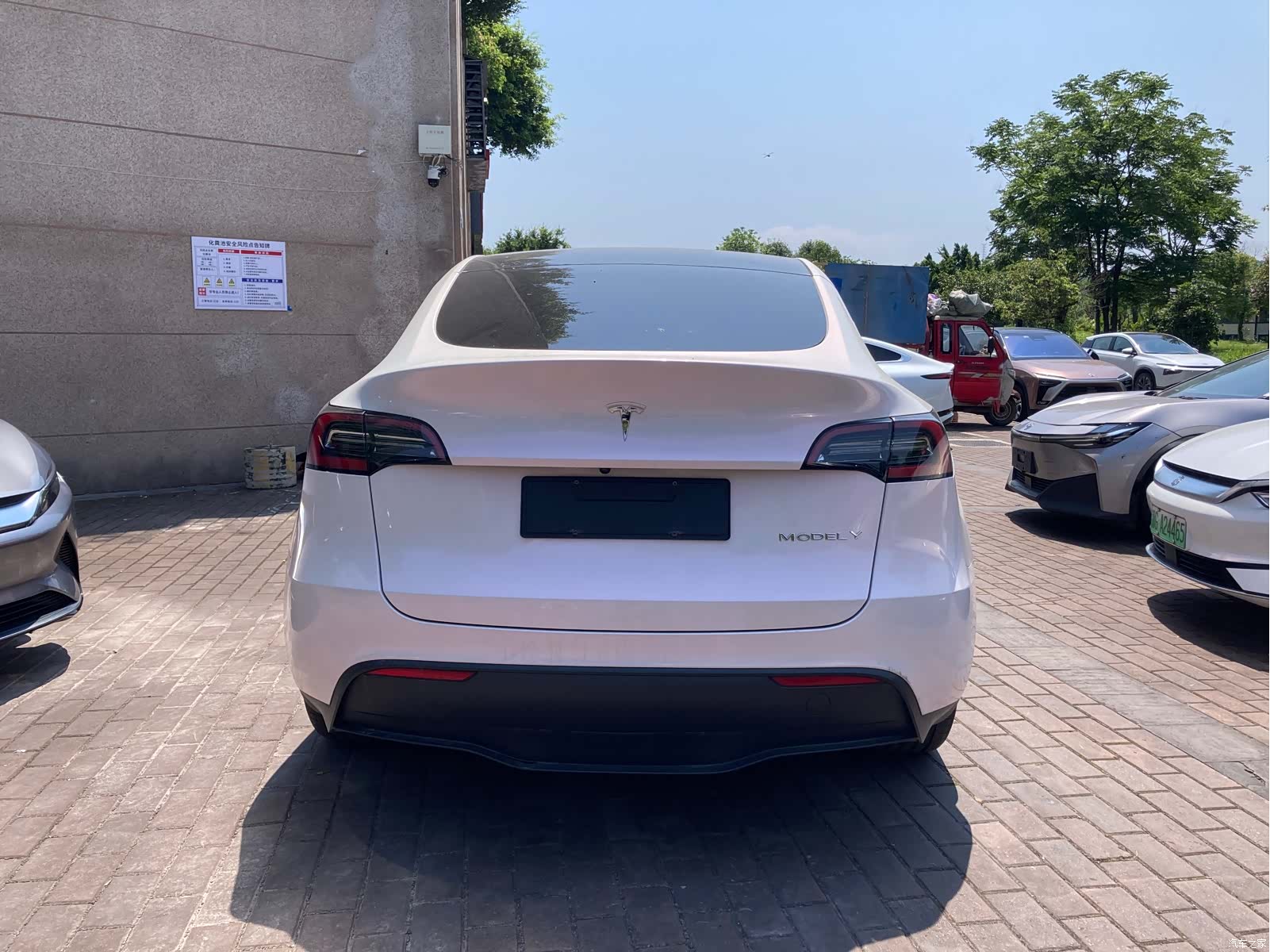 Tesla Model Y, 2021 8