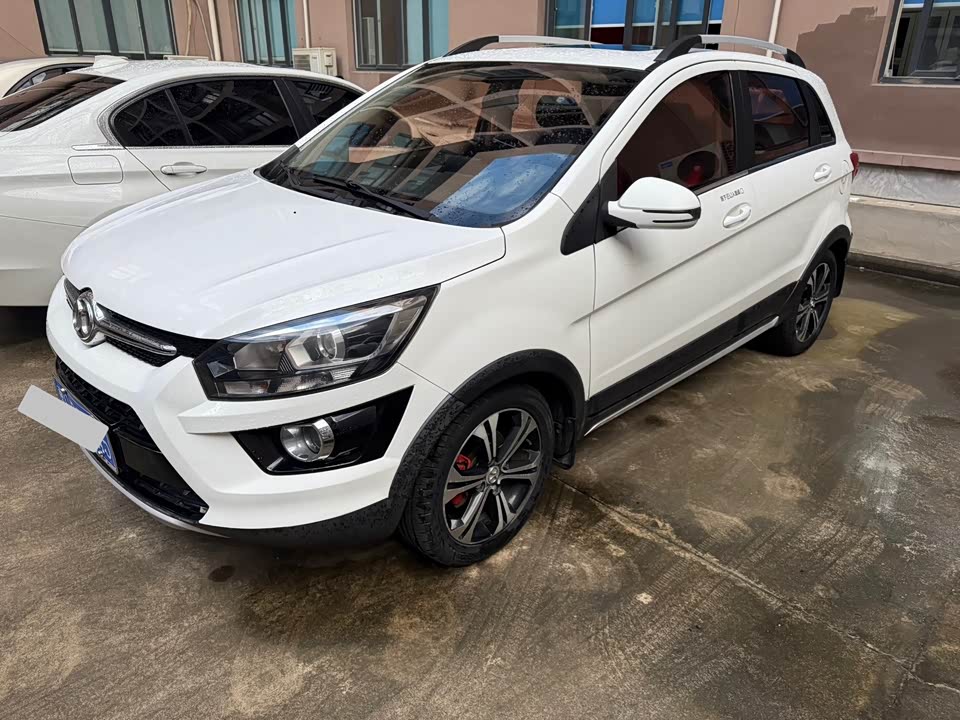 BAIC Shenbao X25 BAIC Shenbao X25