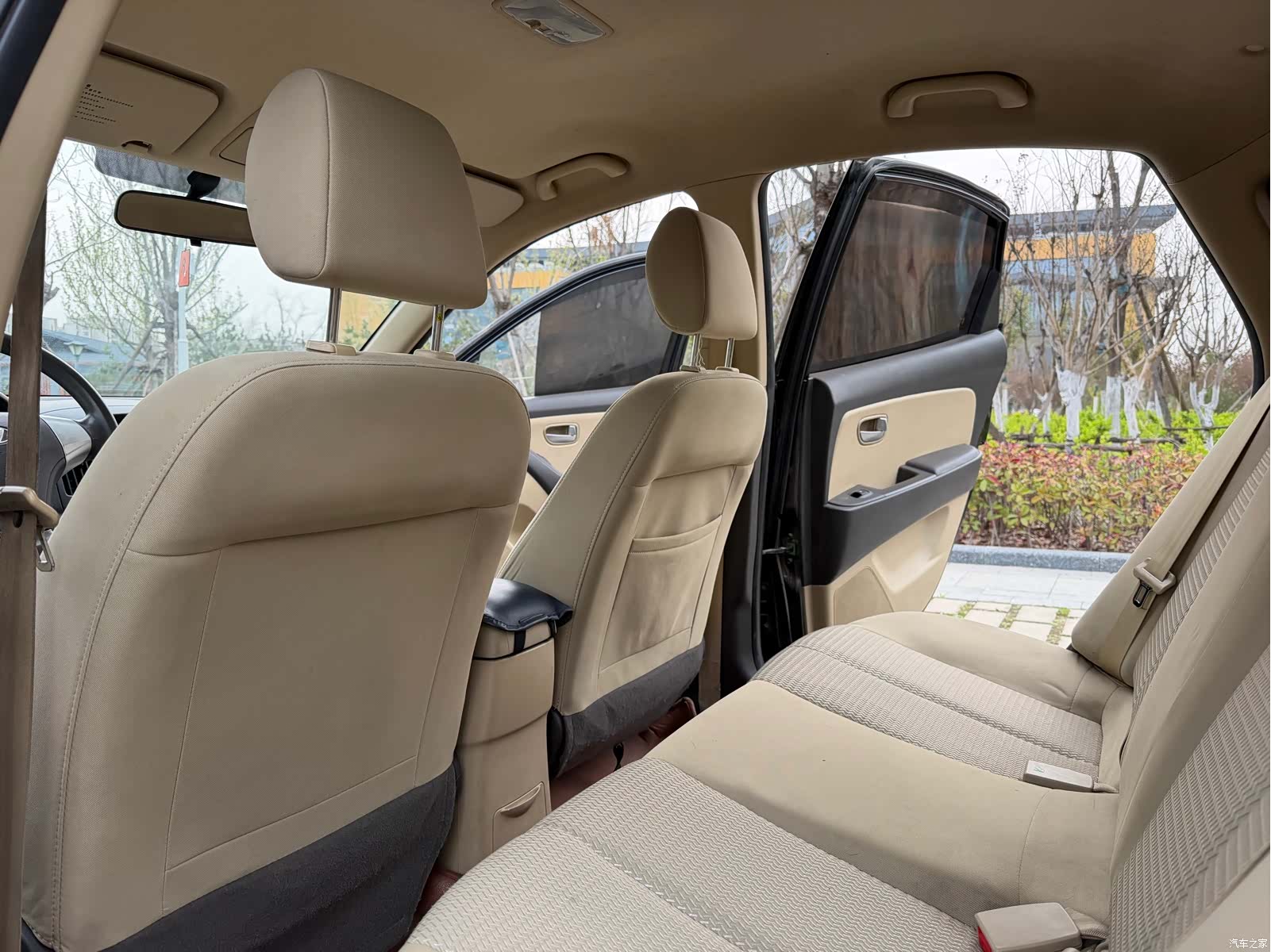 Hyundai GL, 2010 10