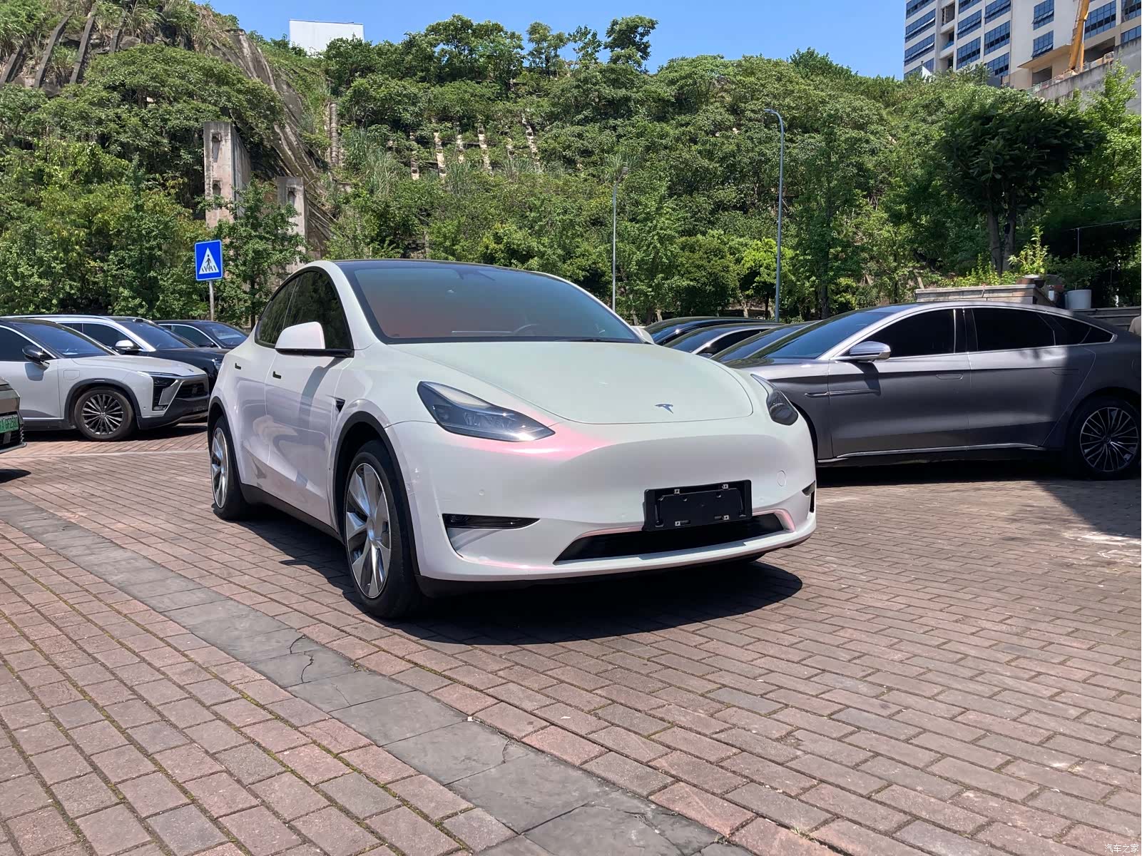 Tesla Model Y, 2021 2