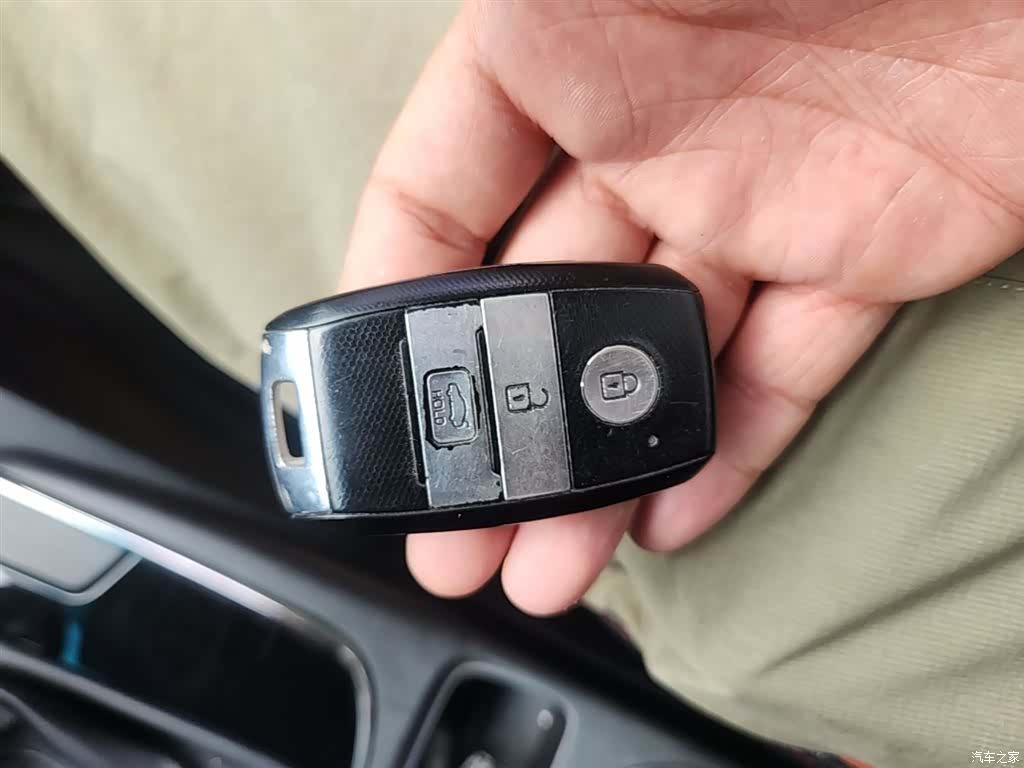 Kia K3, 2016 9