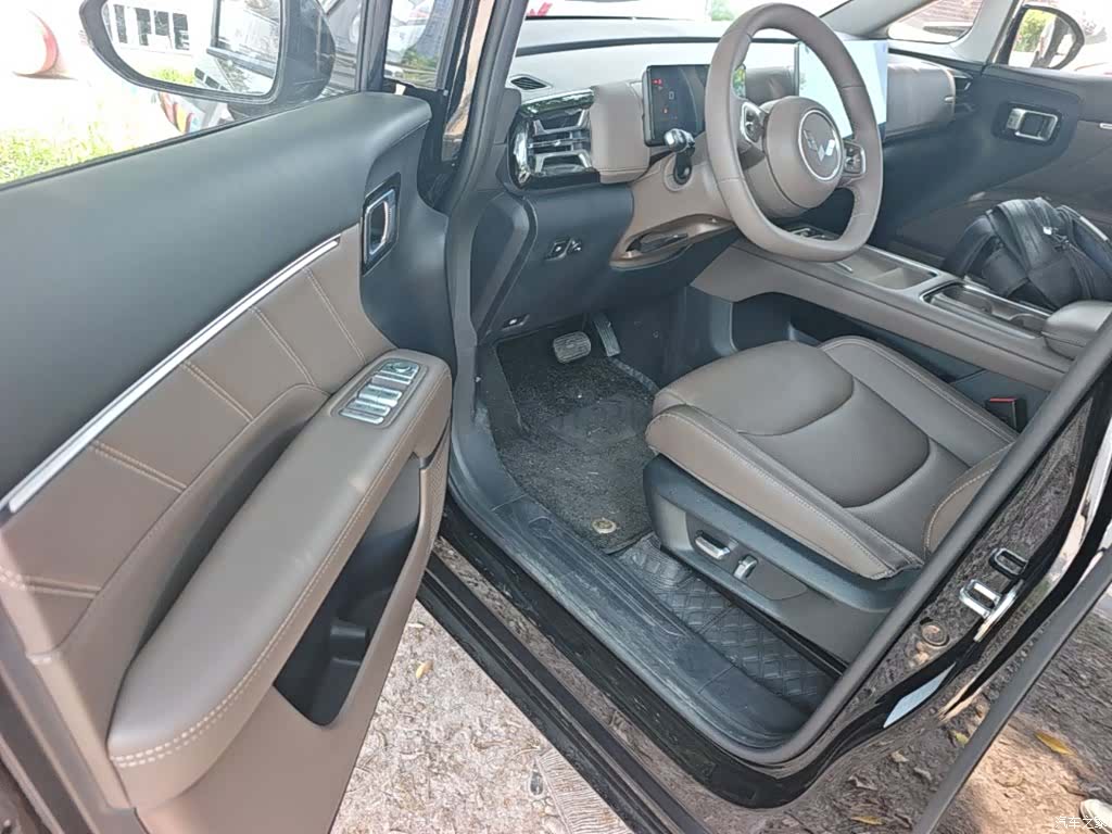 Wuling 730, 2025 23