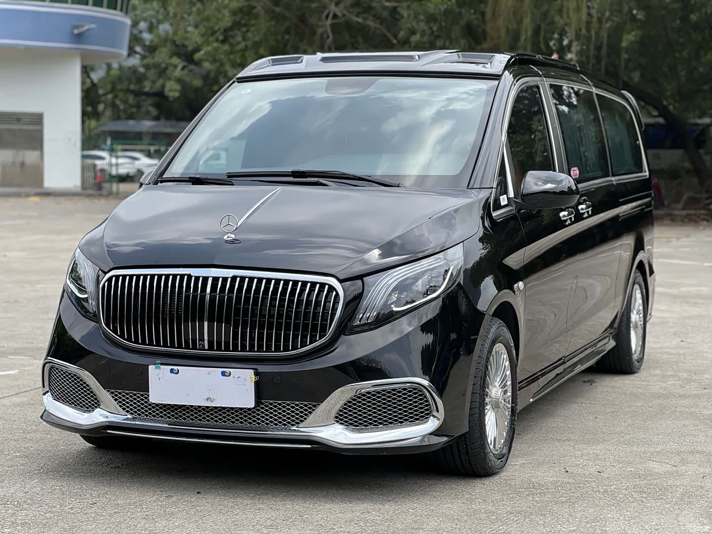 Mercedes-Benz 7, 2024 1