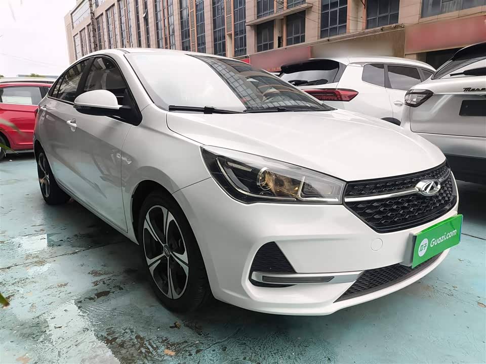 Chery Arrizo 5