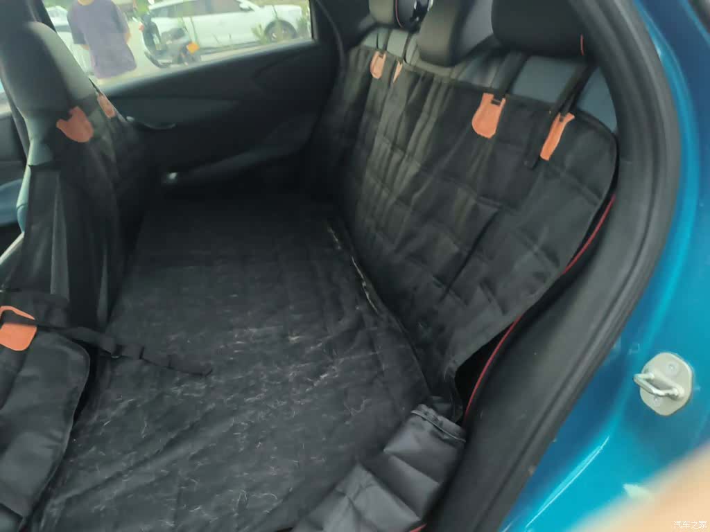 BYD Dolphin, 2022 14