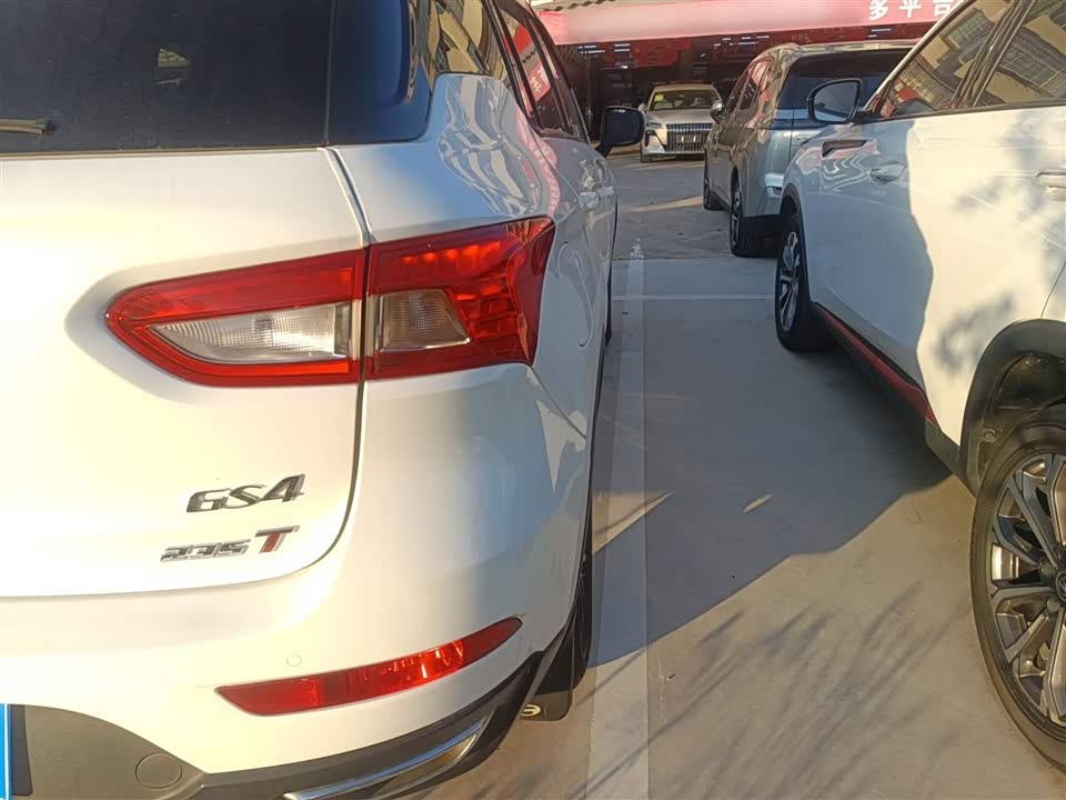 Trumpchi Trumpchi GS4