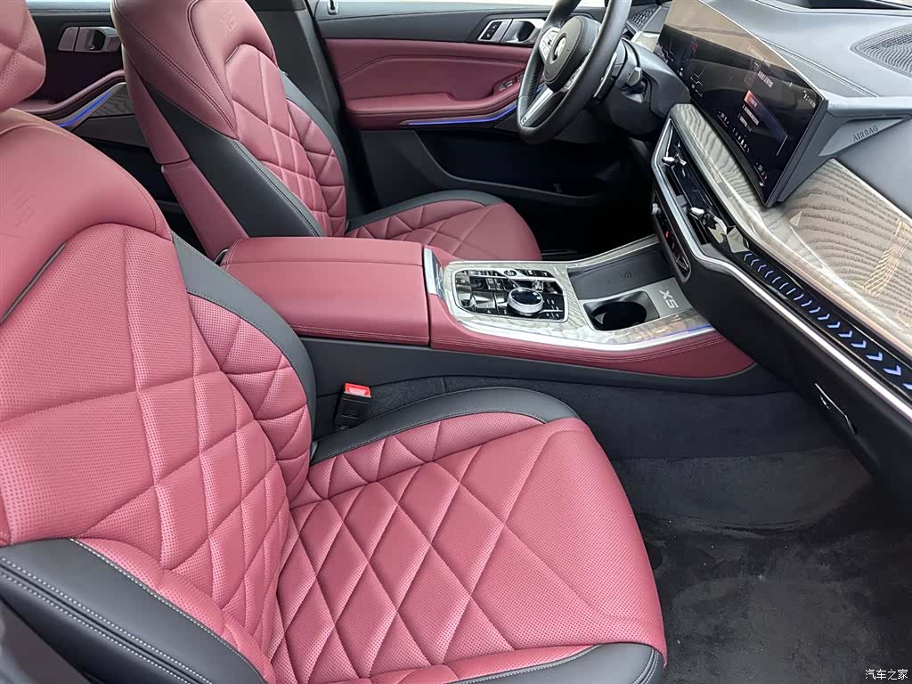 BMW X5, 2025 9