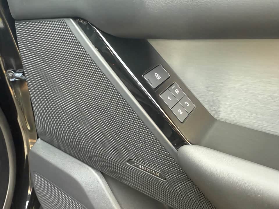 Land Rover Range Rover Star Pulse