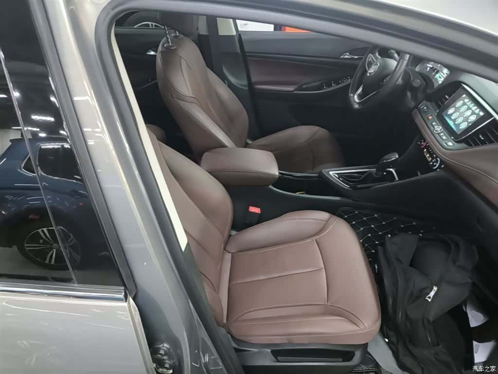 Buick GL6, 2019 25