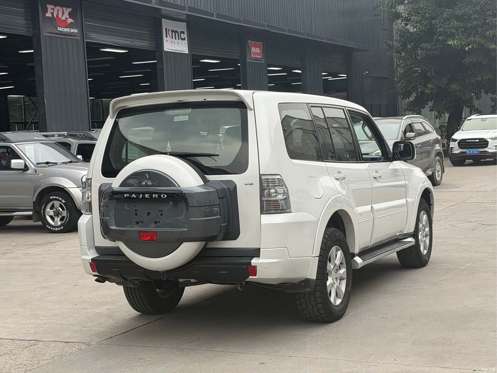 Mitsubishi Pajero, 2017 9