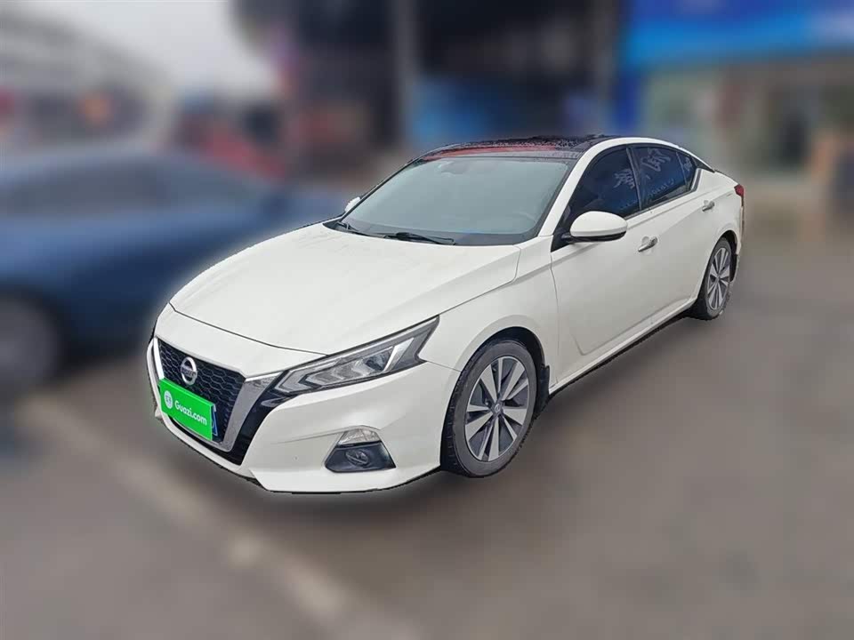 Nissan Teana