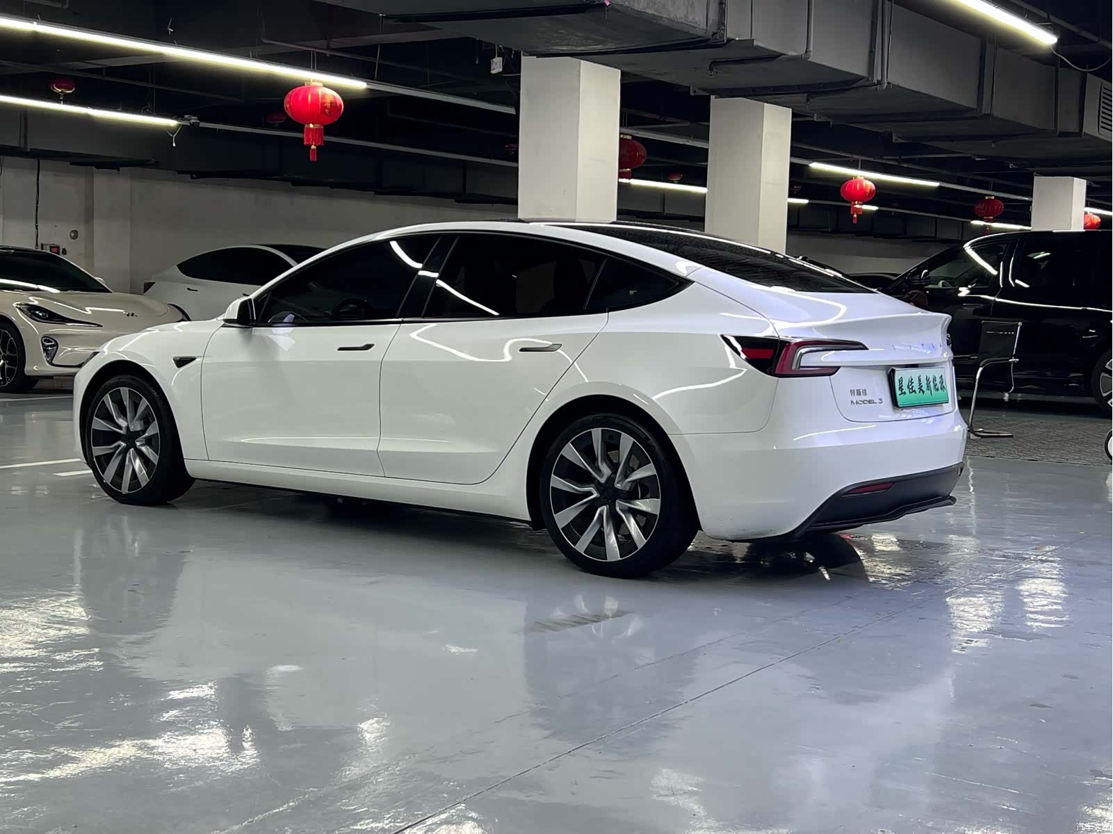 Tesla Model 3, 2025 13