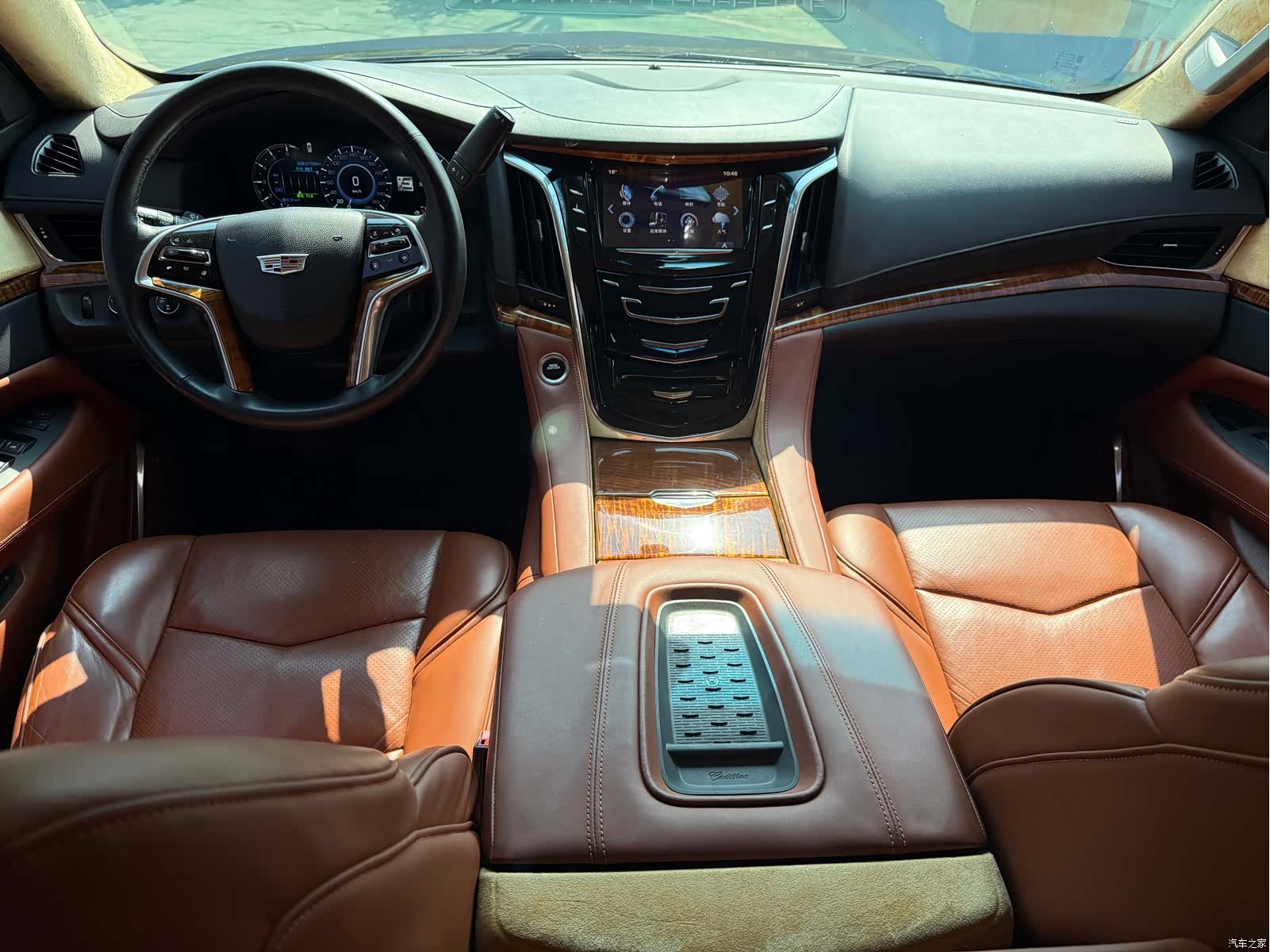 Cadillac Escalade, 2019 4