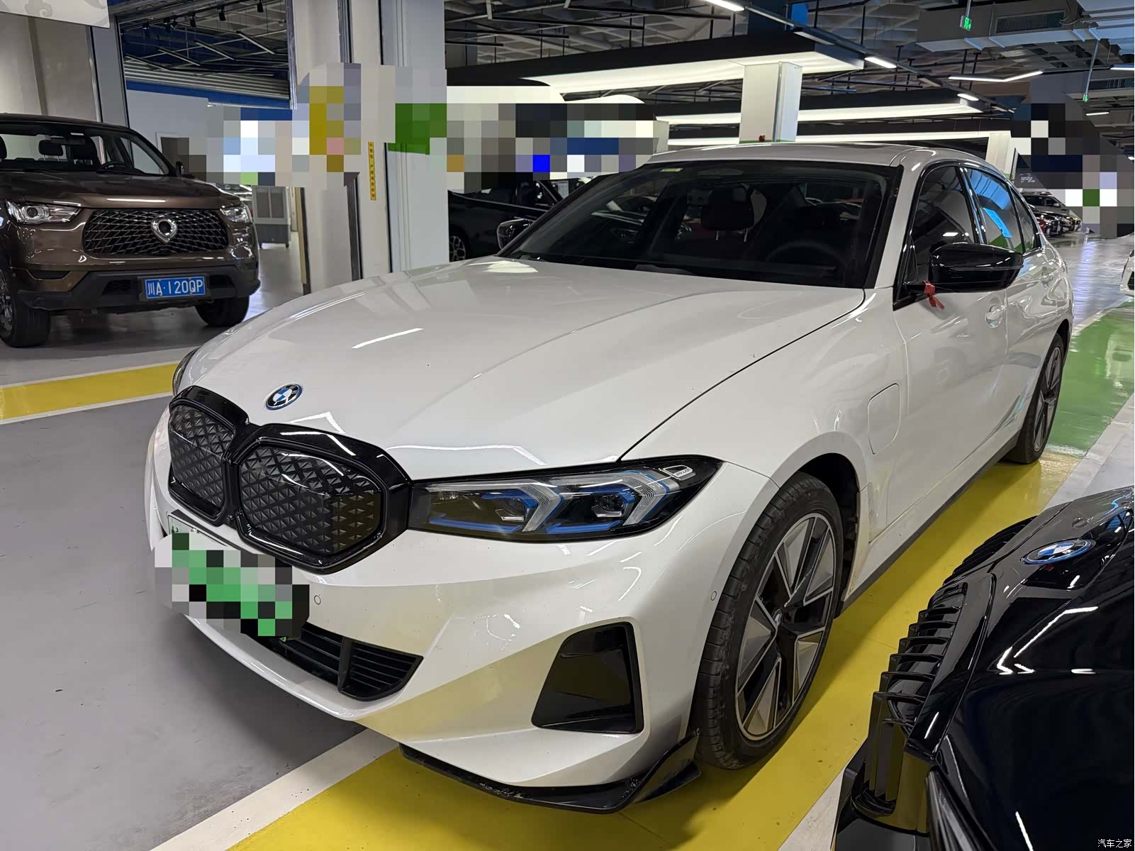 BMW i3, 2025 1