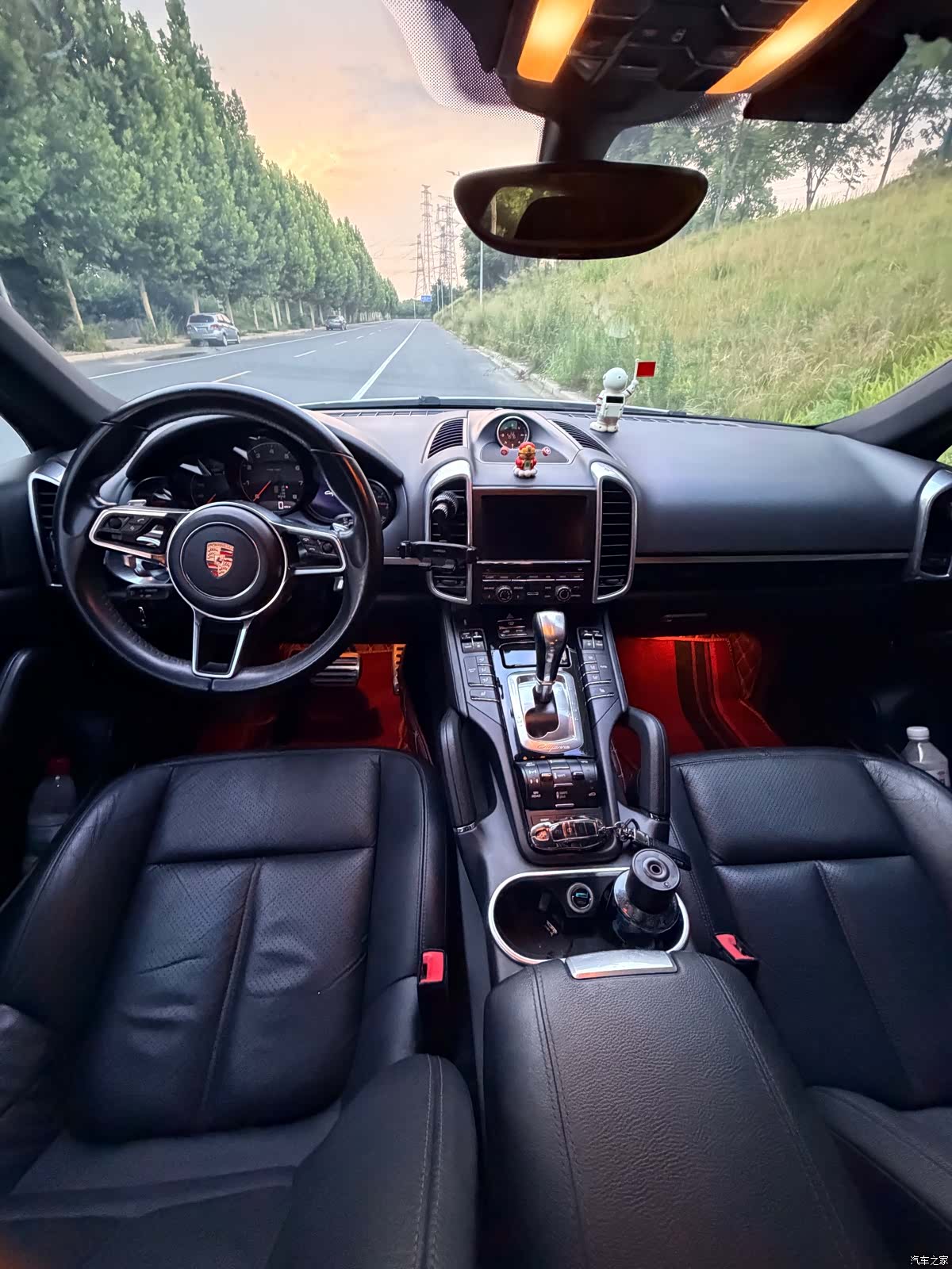 Porsche Cayenne, 2015 12