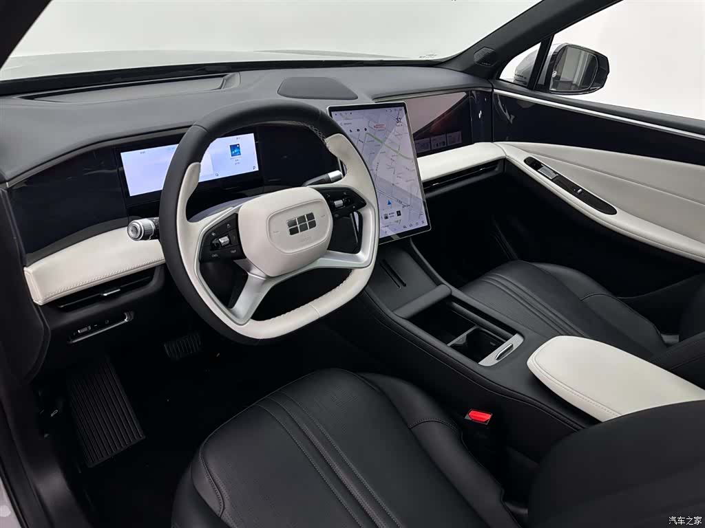Geely Galaxy L7, 2024 17